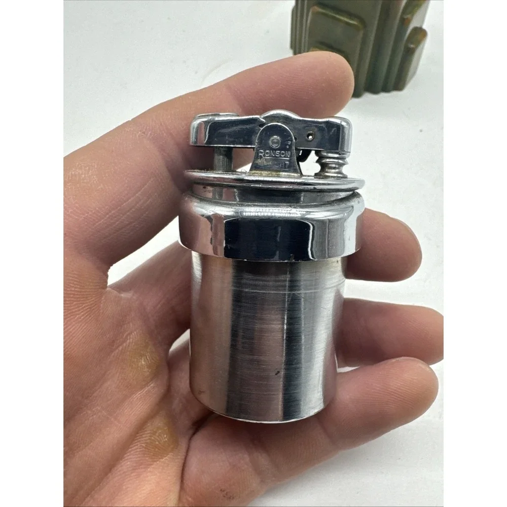 1930's Ronson New Yorker Table Lighter